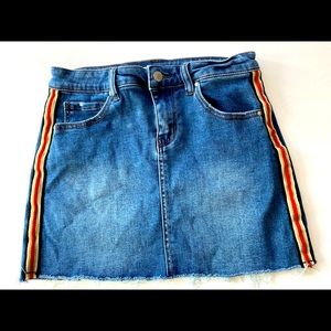 Sky and Sparrow denim mini skirt, raw edge size 9